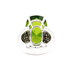 Bague ADLER en or blanc, péridot et diamants - Castafiore