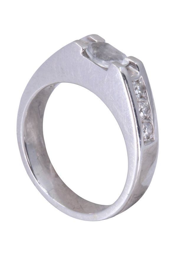 Bague aigue - marine et diamants en or blanc - Castafiore