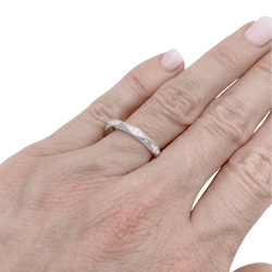 Bague Alliance BOUCHERON "Facette" en platine, diamants. - Castafiore