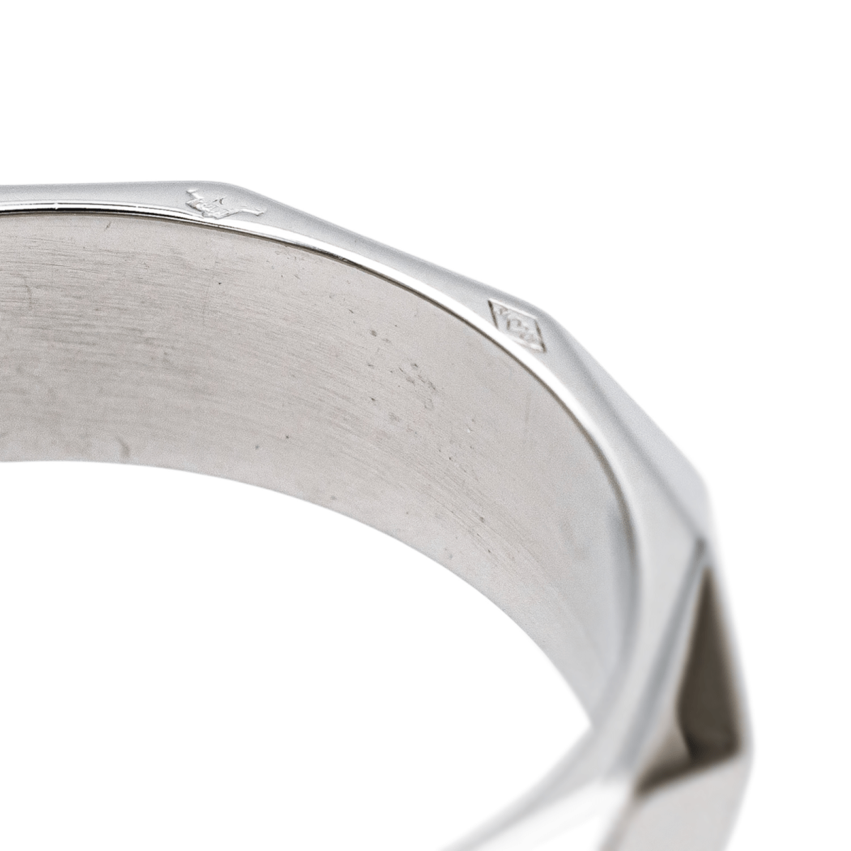 Bague Alliance BOUCHERON "Facettes" en or blanc - Castafiore