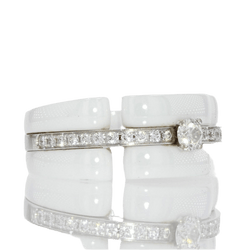 Bague Alliance CHANEL "Ultra" en or blanc, céramique et diamants - Castafiore