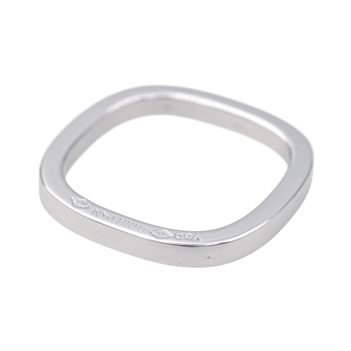 Bague Alliance DINH VAN "Carrée" en or blanc - Castafiore
