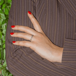 Bague Alliance en or blanc et diamants - Castafiore