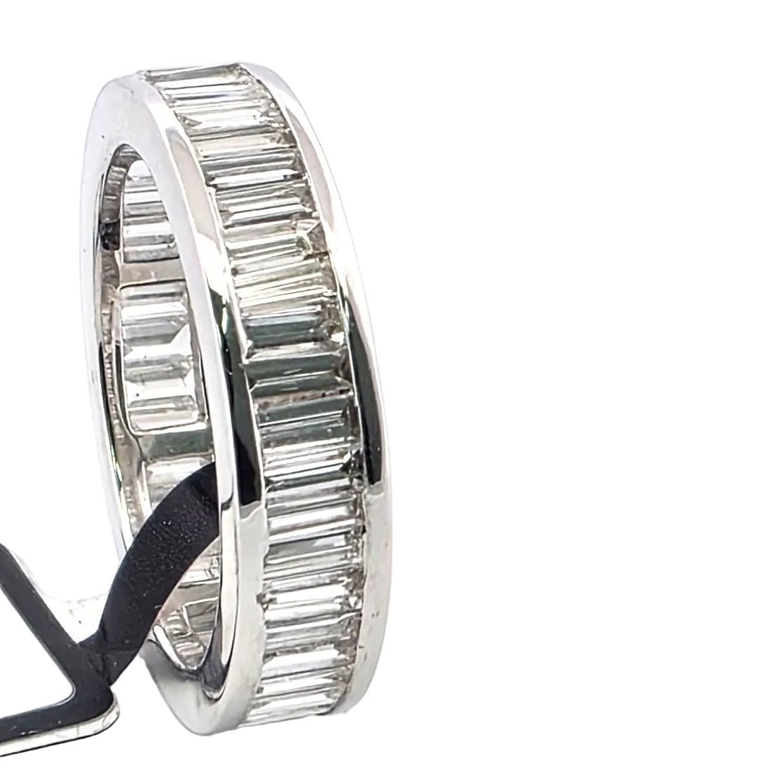 Bague Alliance en or blanc et diamants - Castafiore