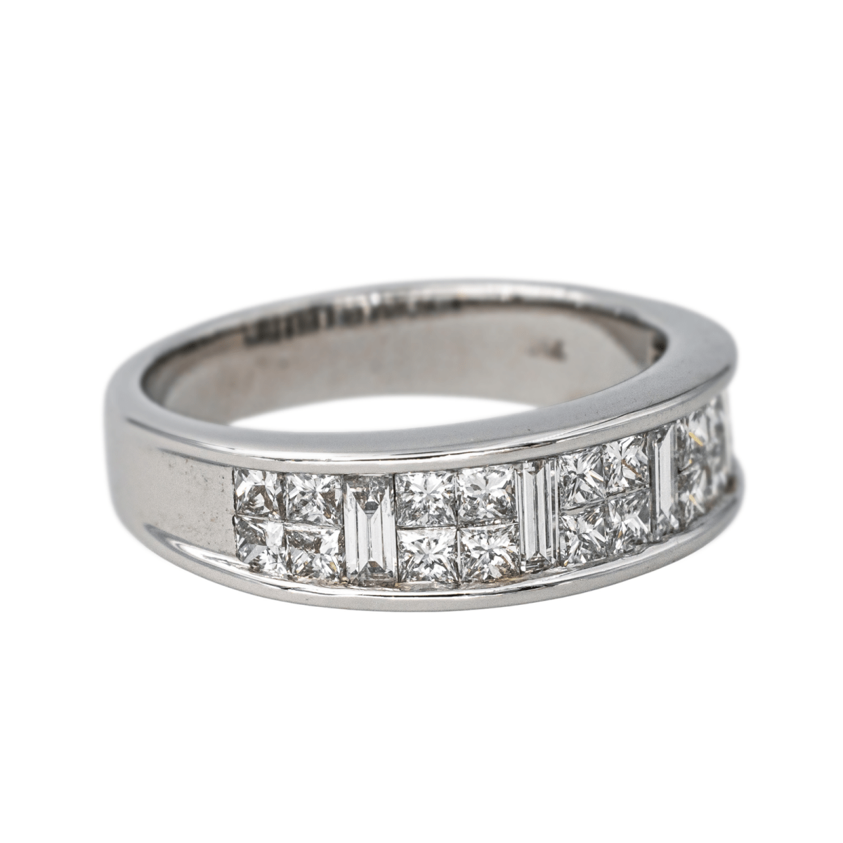 Bague Alliance en or blanc et diamants - Castafiore