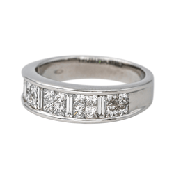 Bague Alliance en or blanc et diamants - Castafiore