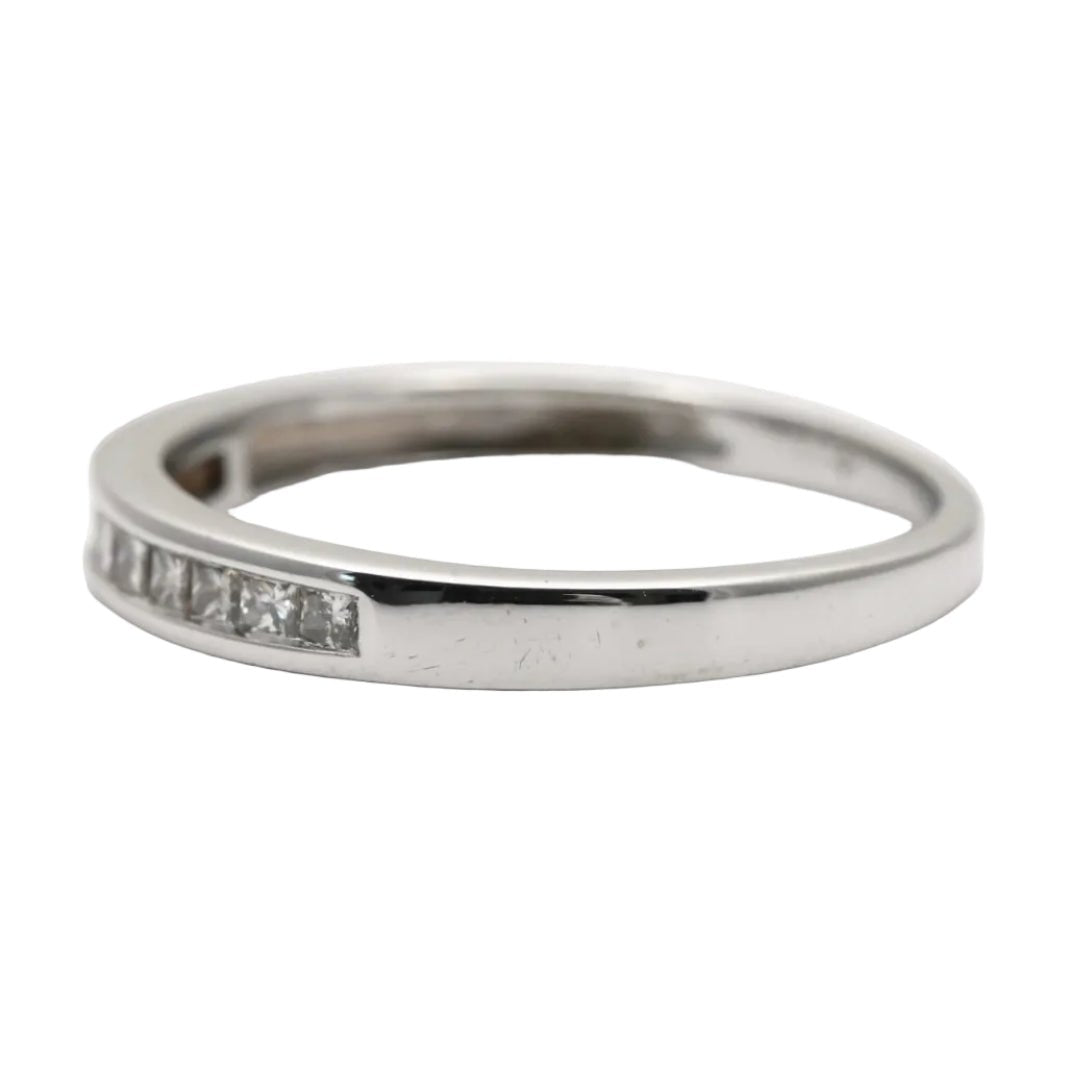 Bague Alliance en or blanc et diamants - Castafiore