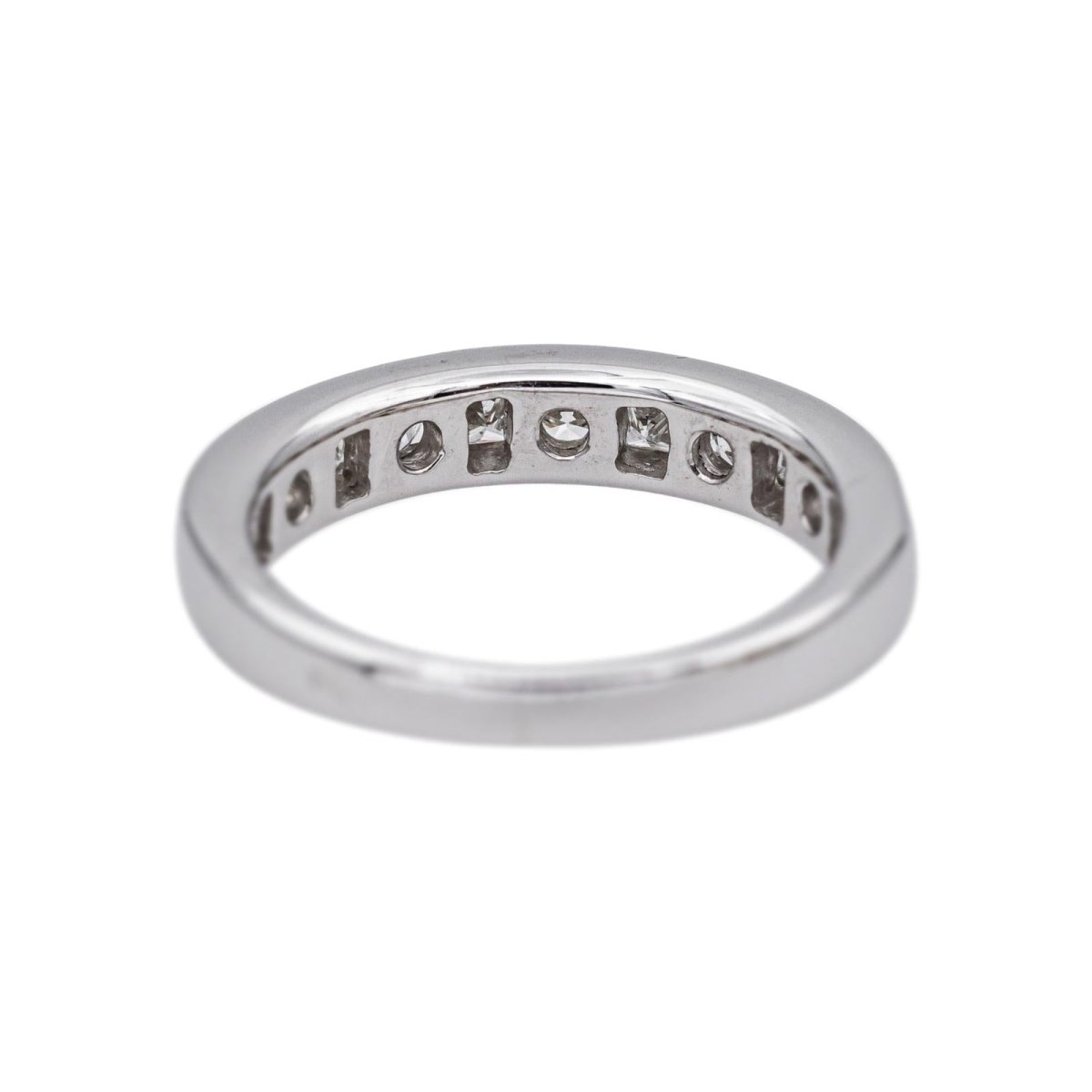 Bague Alliance en or blanc et diamants - Castafiore