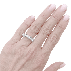 Bague Alliance en or blanc et diamants - Castafiore