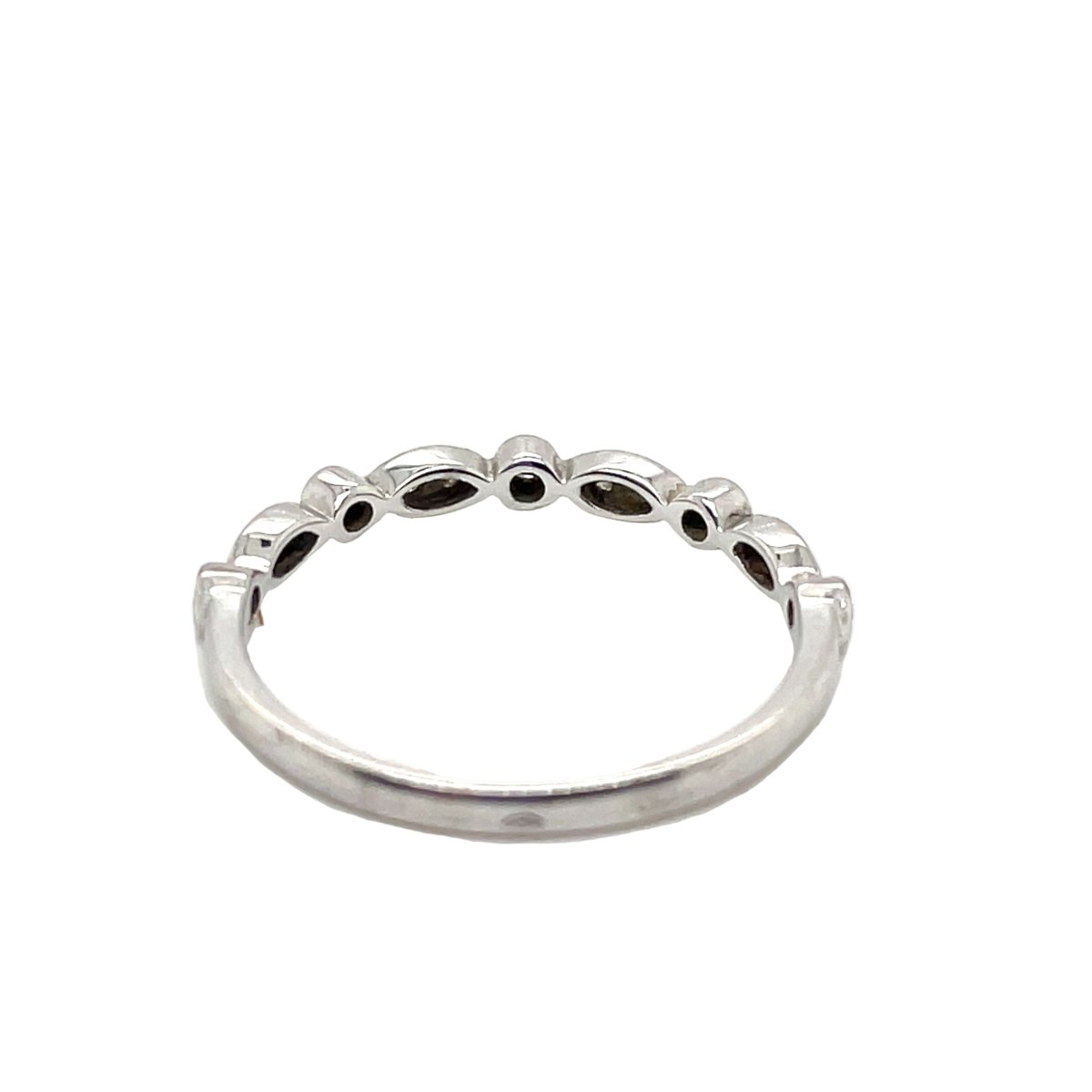 Bague Alliance en or blanc et diamants - Castafiore