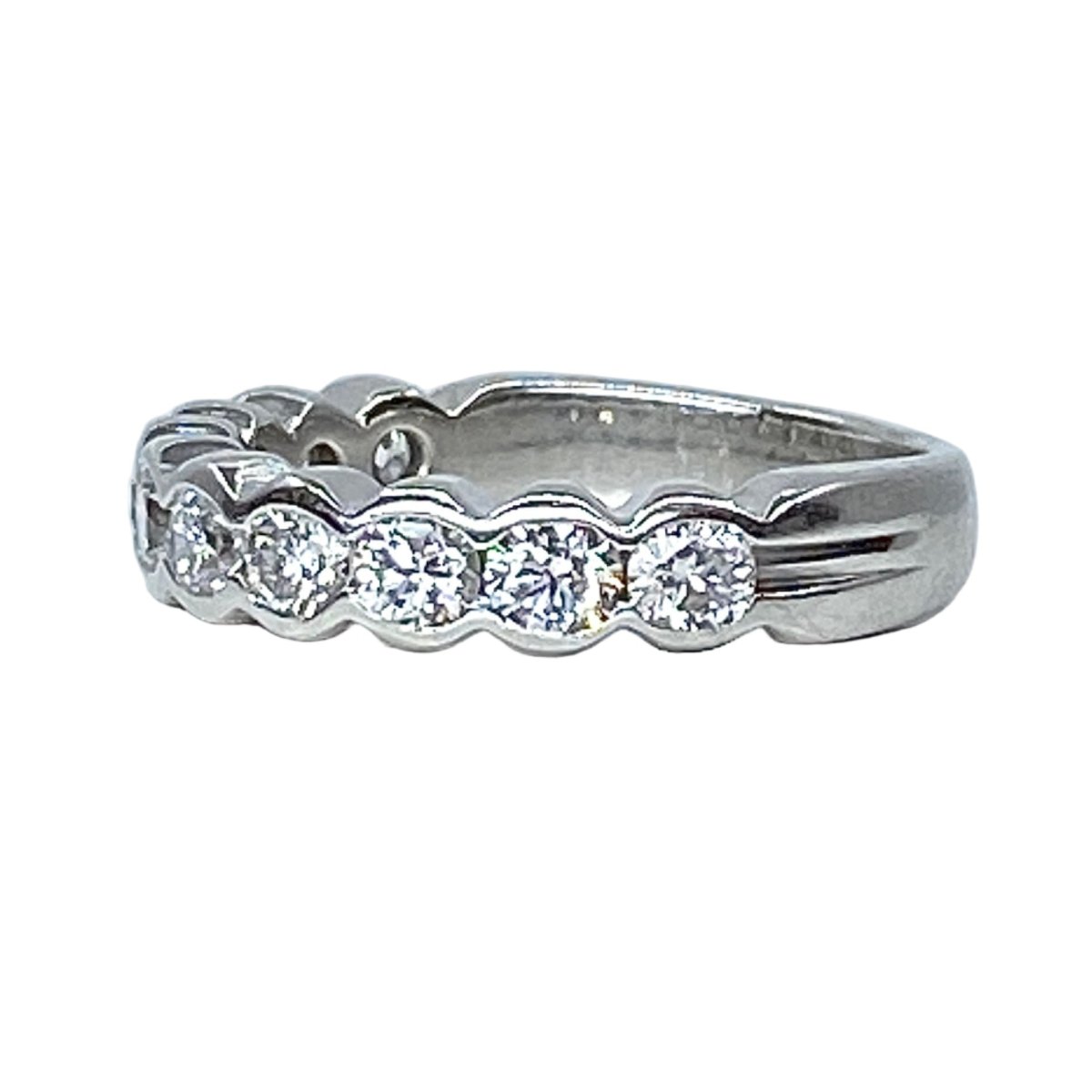 Bague Alliance en or blanc et diamants - Castafiore