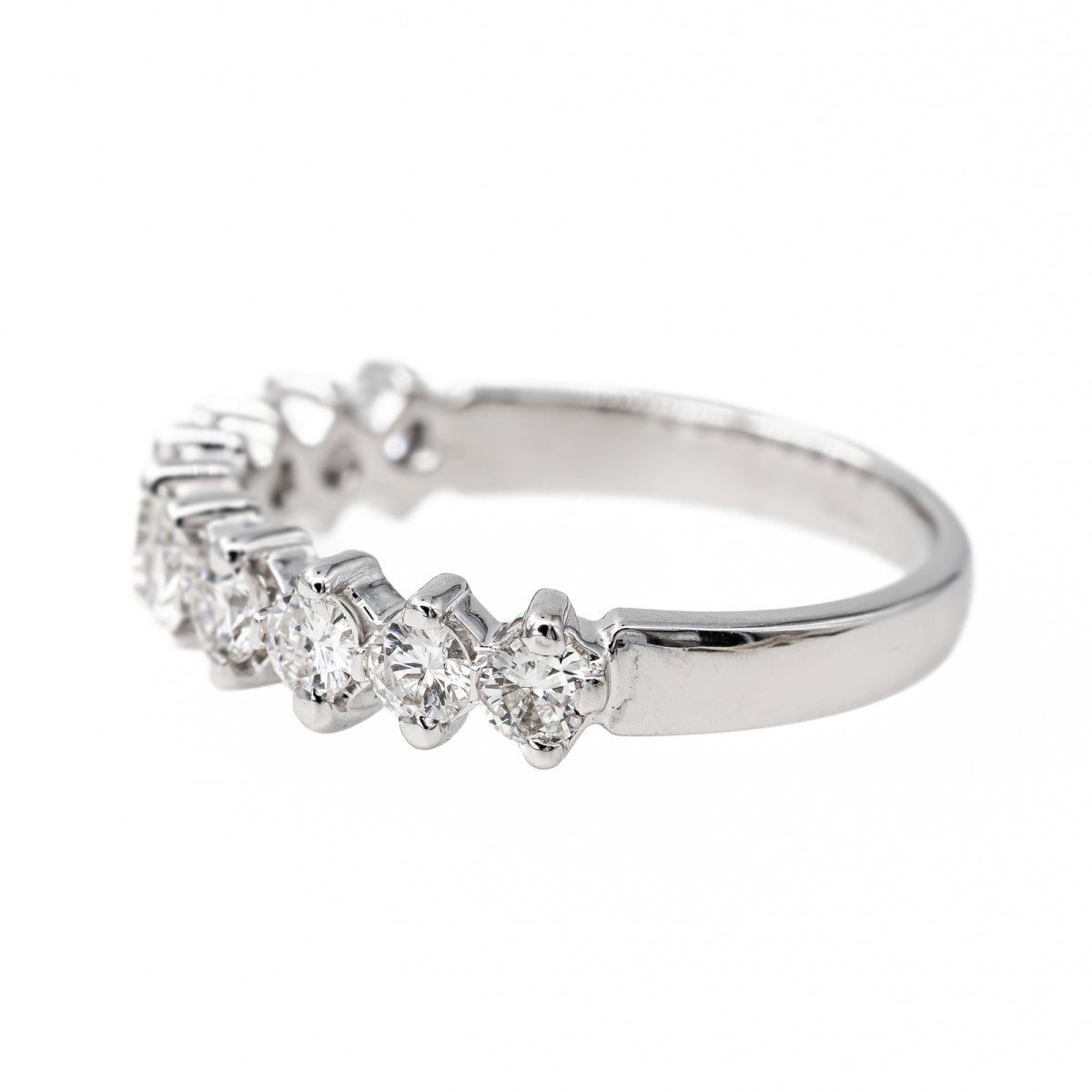 Bague alliance en or blanc et diamants - Castafiore