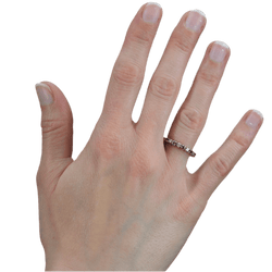 Bague Alliance en or blanc, saphirs et diamants - Castafiore