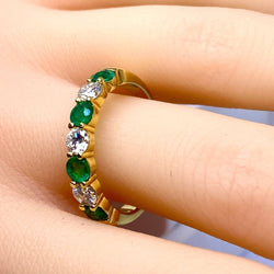 Bague Alliance en or jaune, émeraudes et diamants - Castafiore