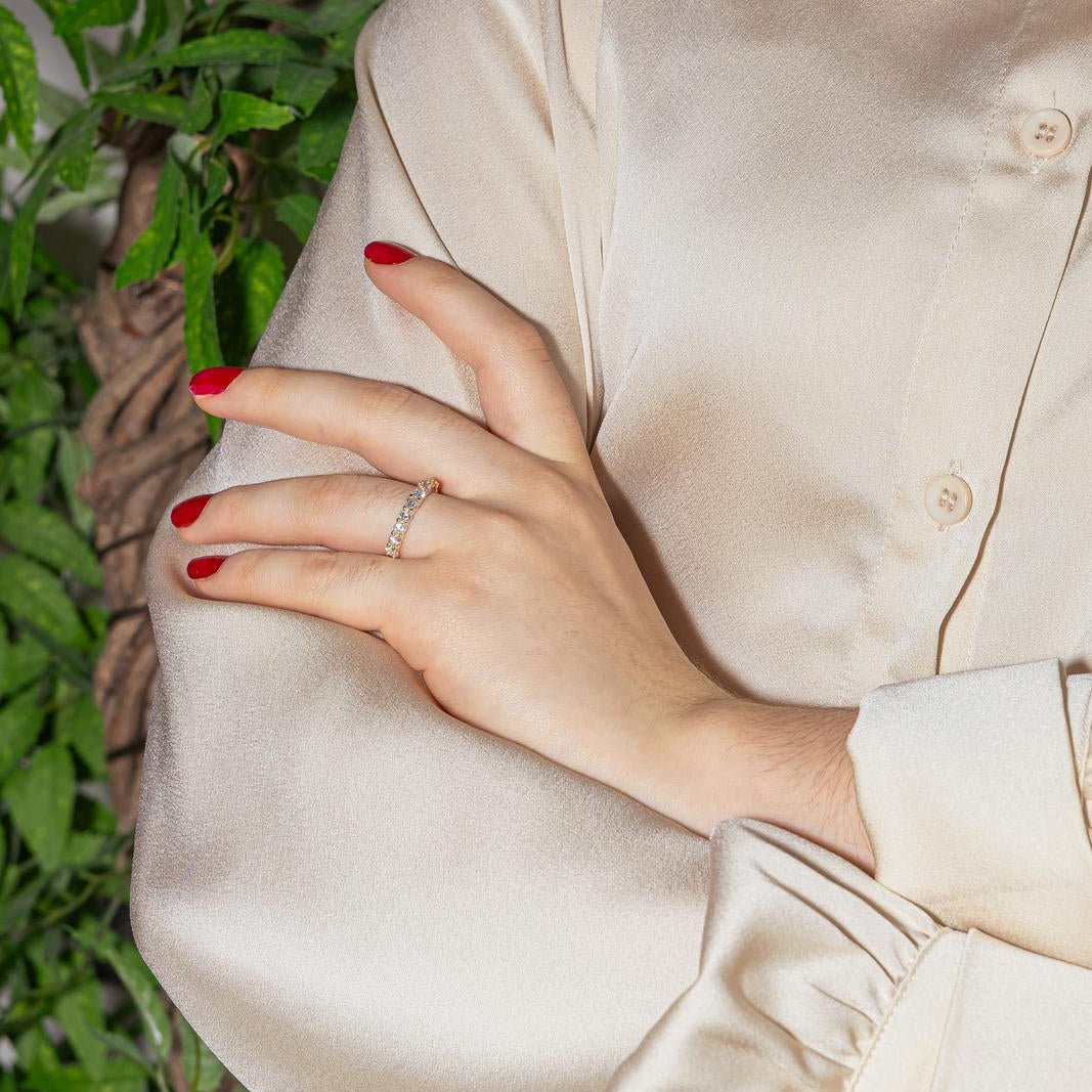 Bague Alliance en or jaune et diamants - Castafiore