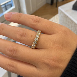 Bague Alliance en or jaune et diamants - Castafiore