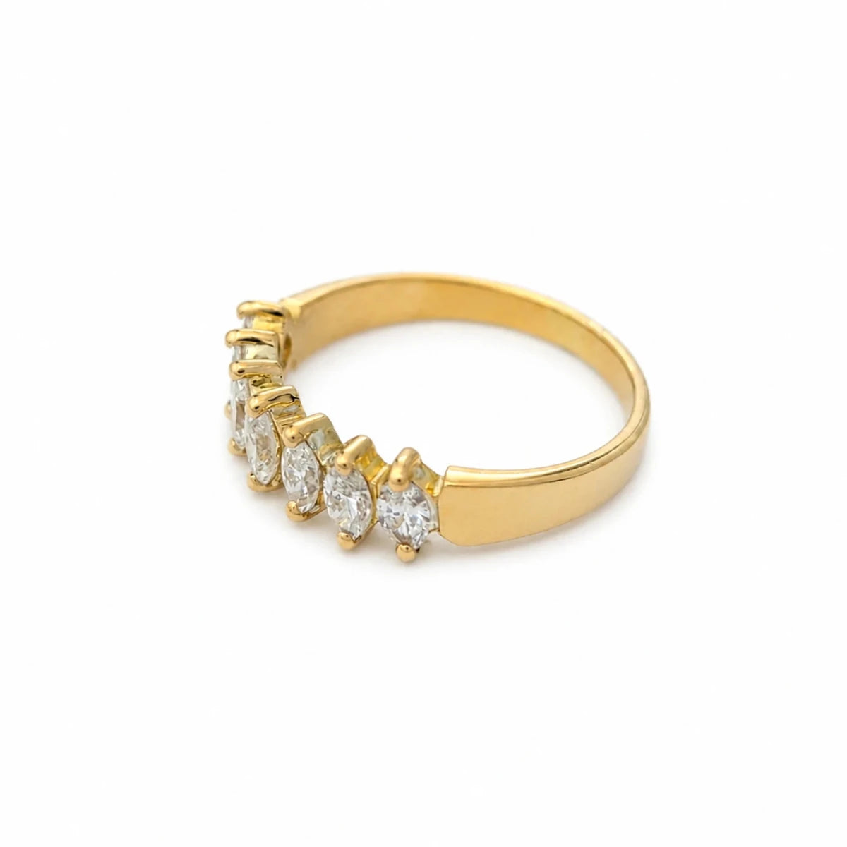 Bague Alliance en or jaune et diamants marquises - Castafiore
