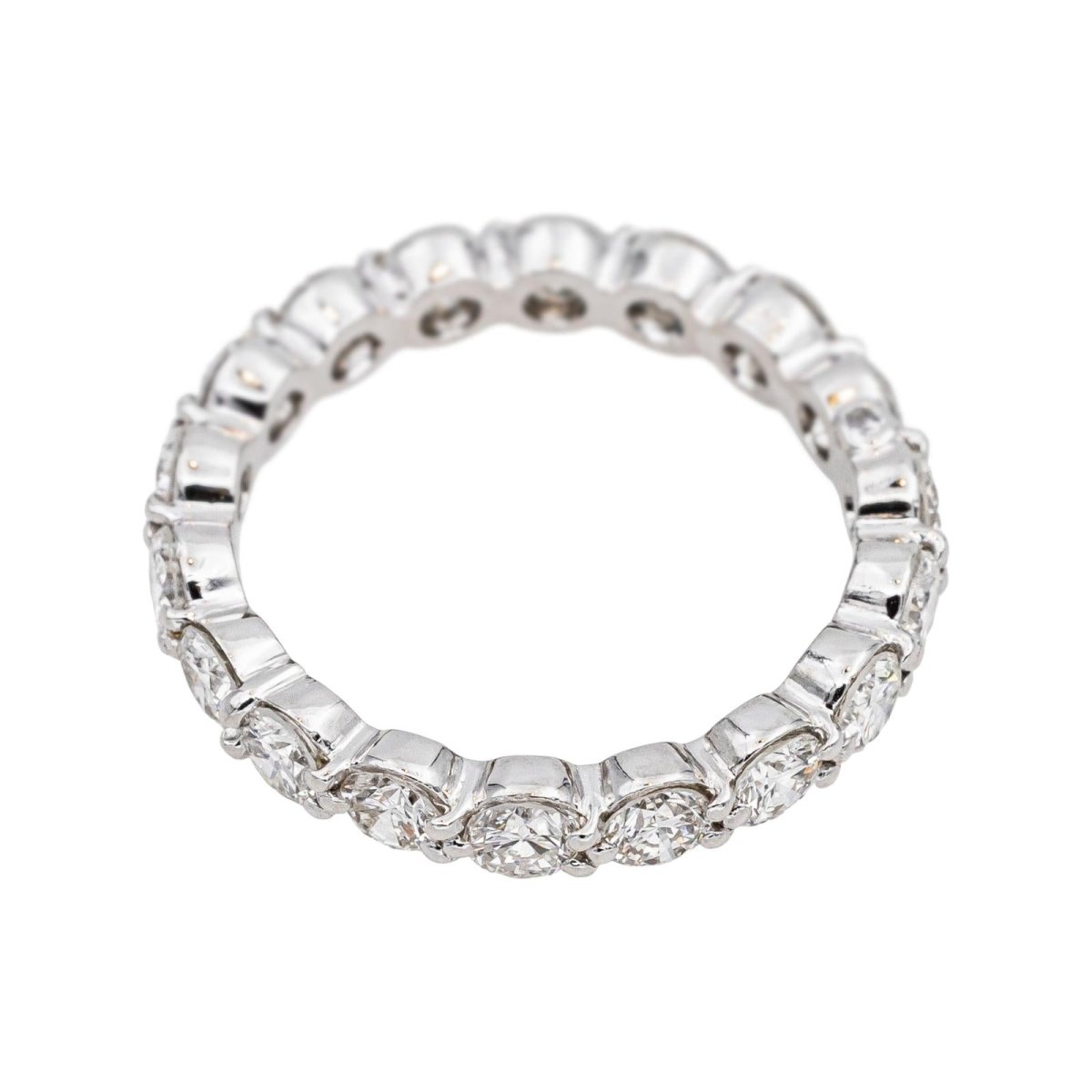 Bague Alliance en platine et diamants - Castafiore