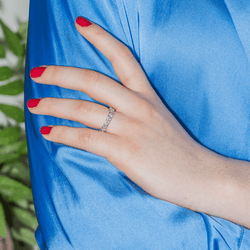 Bague Alliance en platine et diamants - Castafiore