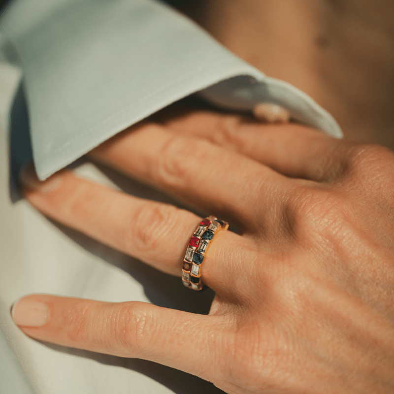 Bague Alliance MAUBOUSSIN en or jaune, rubis et diamants - Castafiore