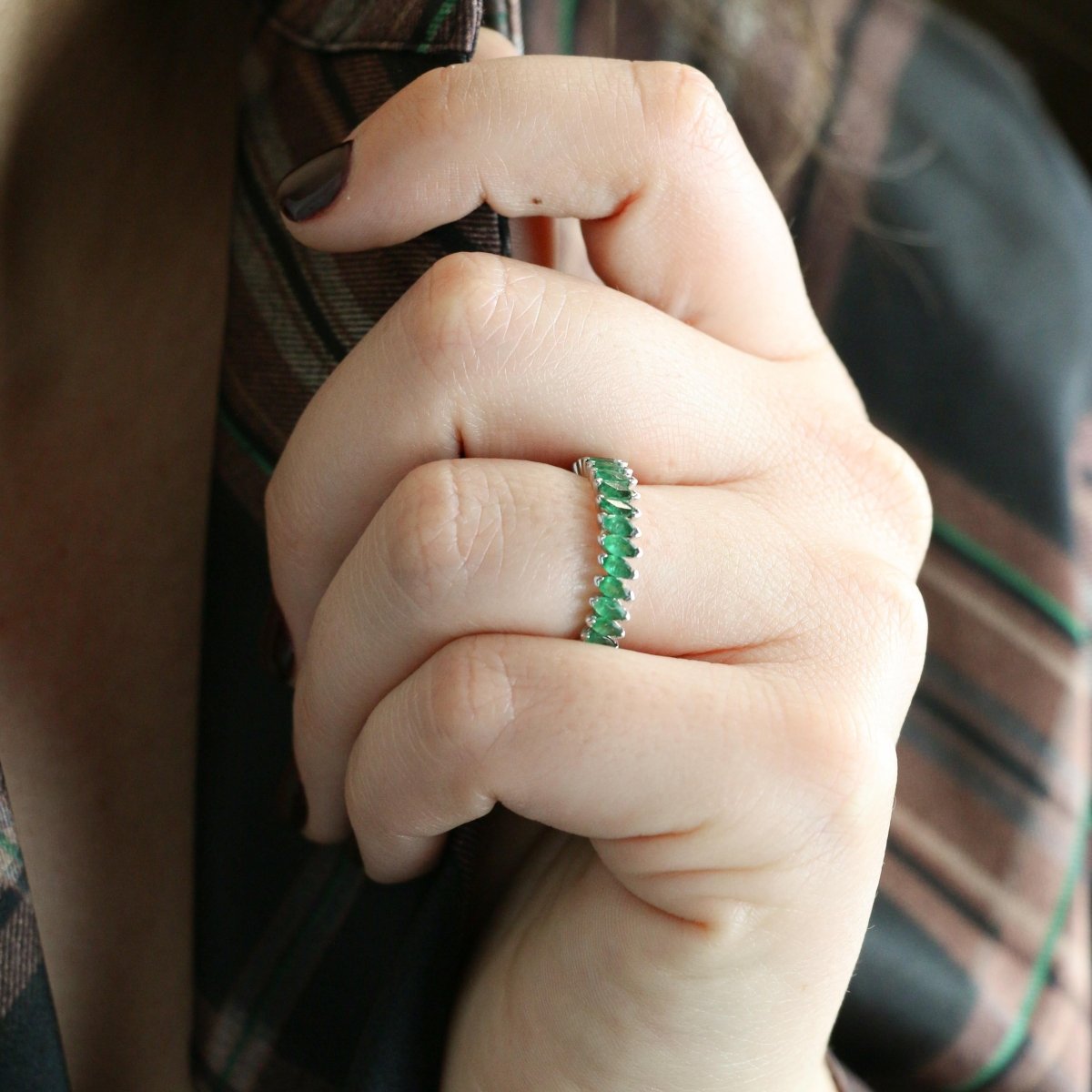 Bague Alliance or blanc et émeraudes - Castafiore