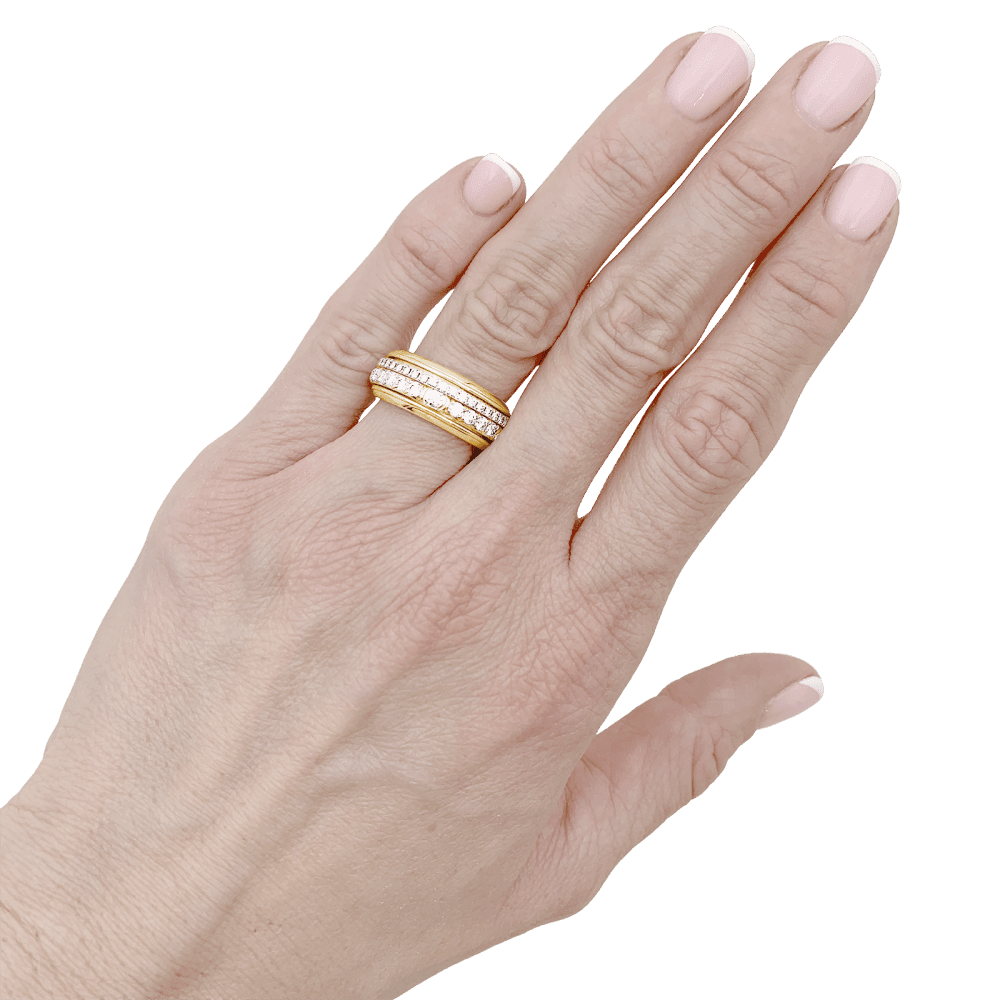 Ring Piaget, "Possession", rose gold and diamonds.