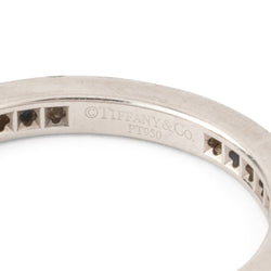 Bague Alliance TIFFANY & CO en platine, saphirs et diamants - Castafiore