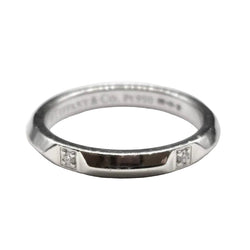 Bague Alliance TIFFANY & CO. "Tiffany True" en platine et diamants - Castafiore
