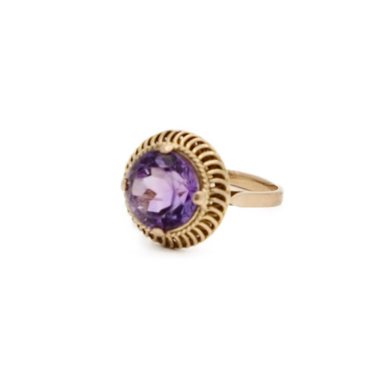 Bague améthyste en or jaune - Castafiore