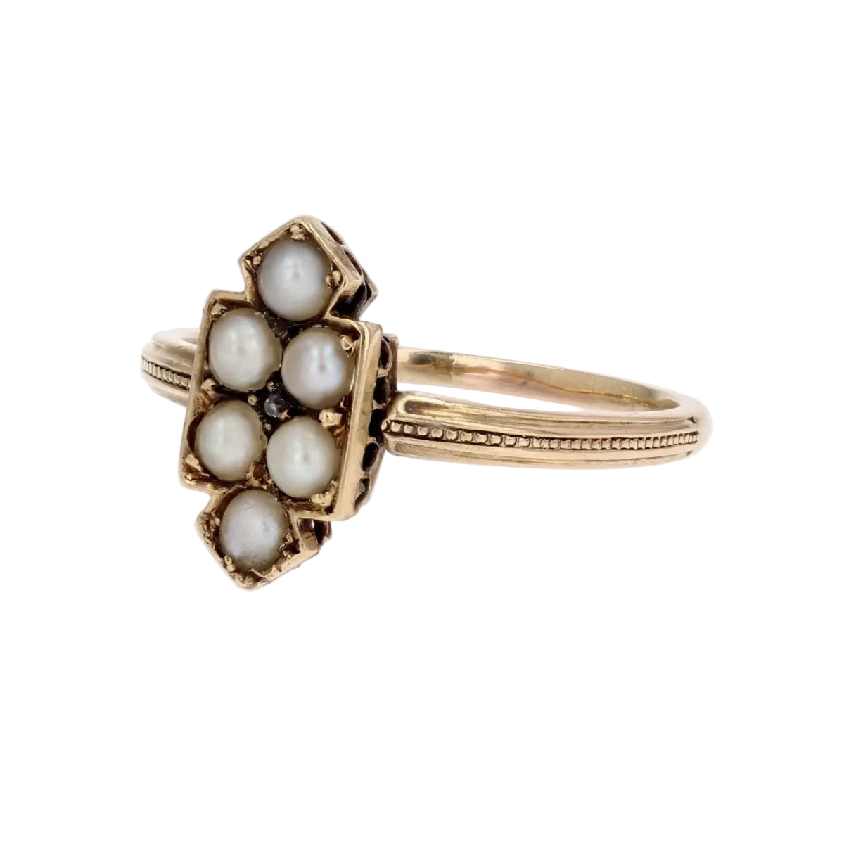 Bague ancienne écusson et perles fines - Castafiore