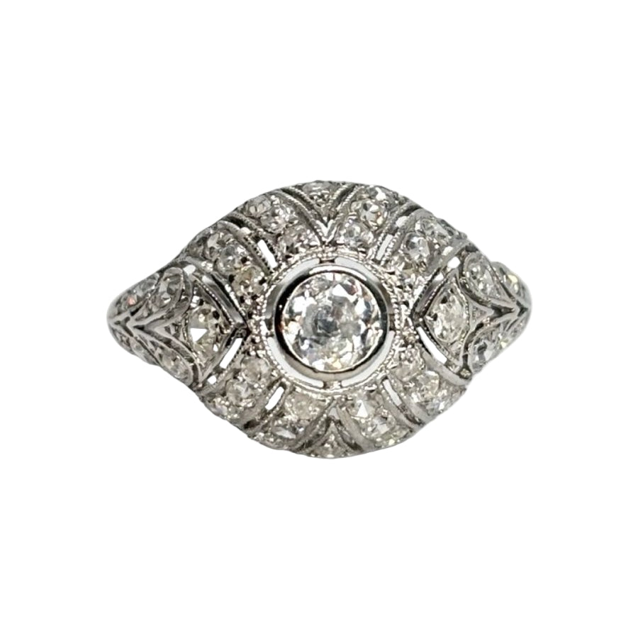 Bague ANCIENNE en or blanc et diamants - Castafiore