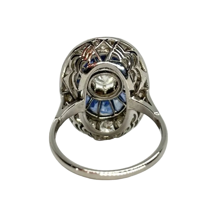 Bague ANCIENNE en or blanc saphirs et diamants - Castafiore