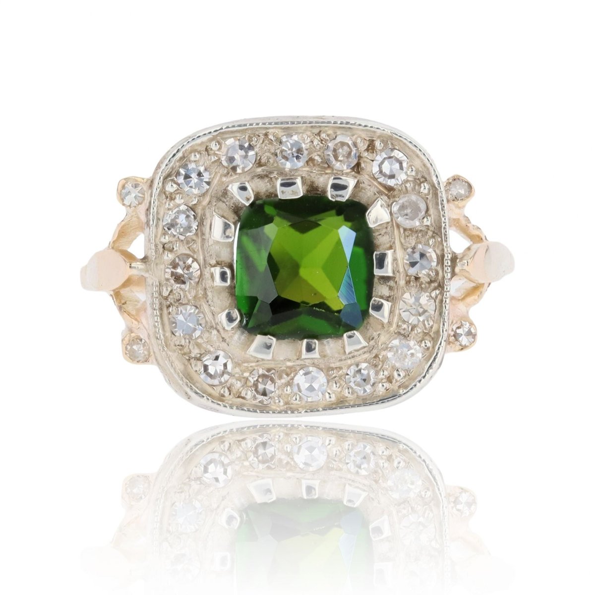 Ring peridot and diamonds former