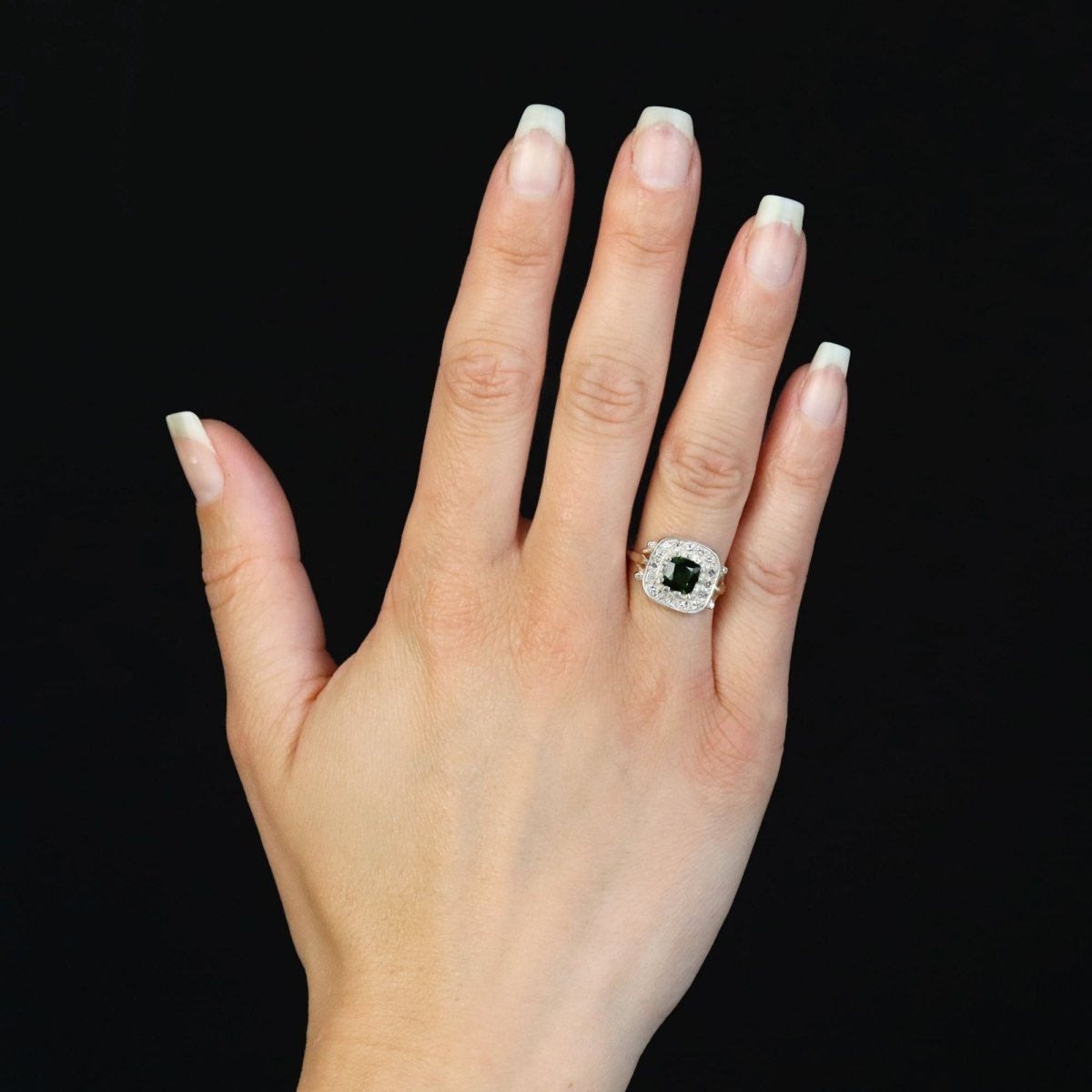 Ring peridot and diamonds former