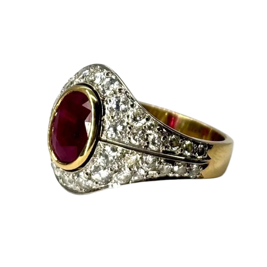 Bague ANCIENNE en or jaune rubis et diamants - Castafiore