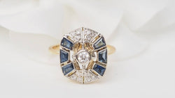 Bague ancienne en or jaune, saphirs et diamants - Castafiore