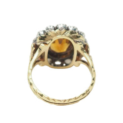 Bague ancienne en or jaune, topaze et diamants - Castafiore