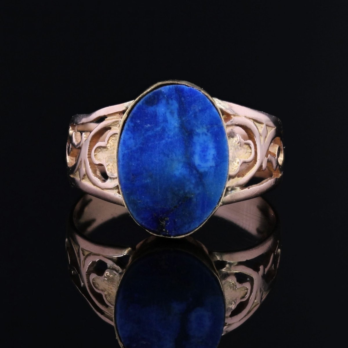 Bague ANCIENNE en or rose et lapis - lazuli - Castafiore