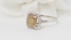 Bague ANCIENNE en platine saphir et diamants - Castafiore