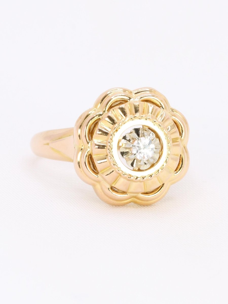 Bague ancienne fleur or jaune pierre blanche - Castafiore