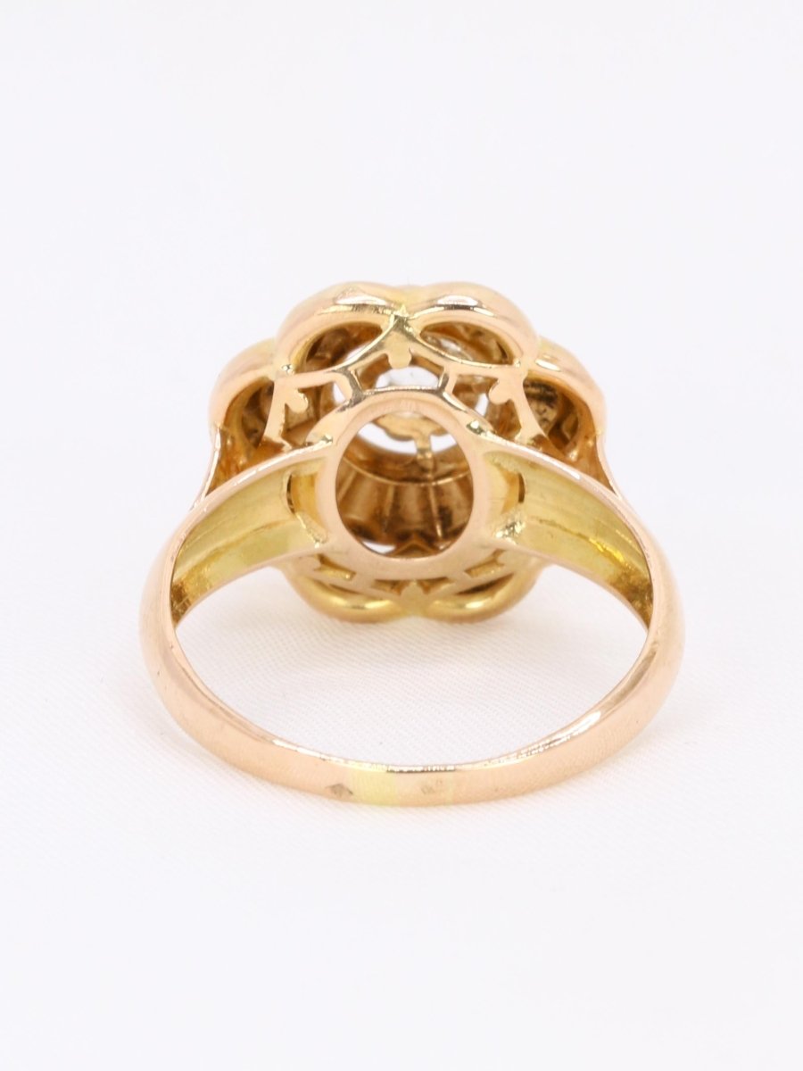 Bague ancienne fleur or jaune pierre blanche - Castafiore