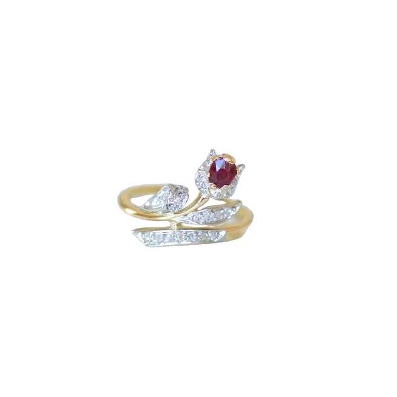 Bague Ancienne Fleur Rubis et Diamants - Castafiore
