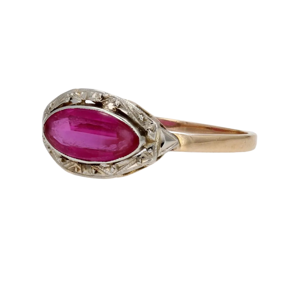 Bague ancienne or et rubis de synthèse - Castafiore