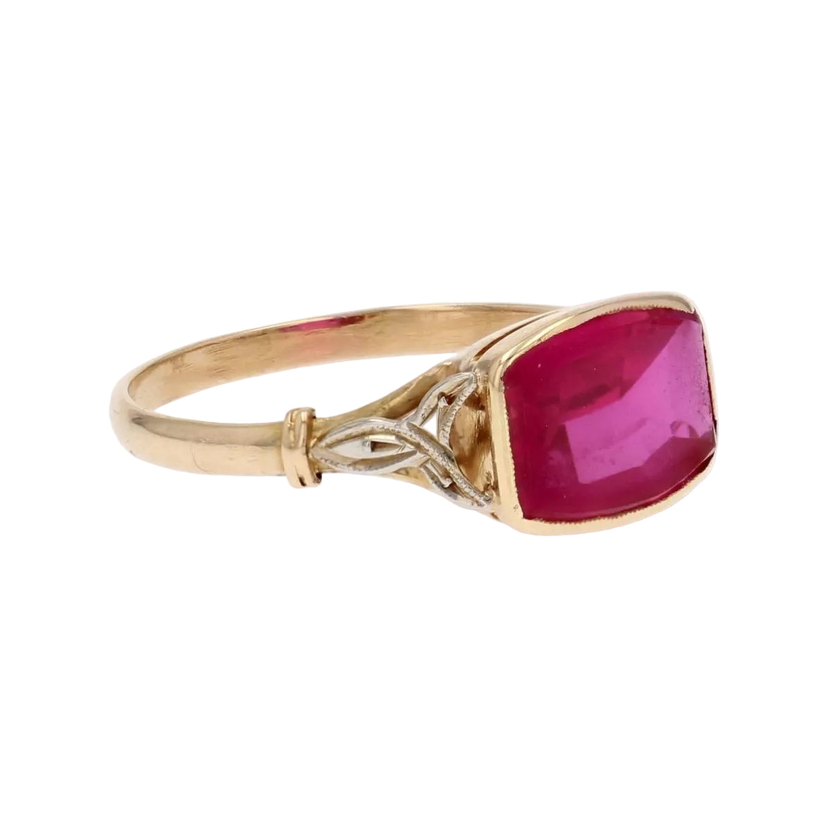Bague ancienne rubis de synthèse et or - Castafiore
