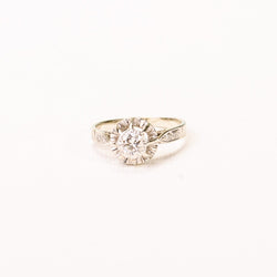 Bague ancienne, solitaire diamant en serti illusion, en or blanc et platine - Castafiore