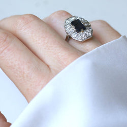 Bague Art Déco Diamants et Saphir Rectangulaire - Castafiore