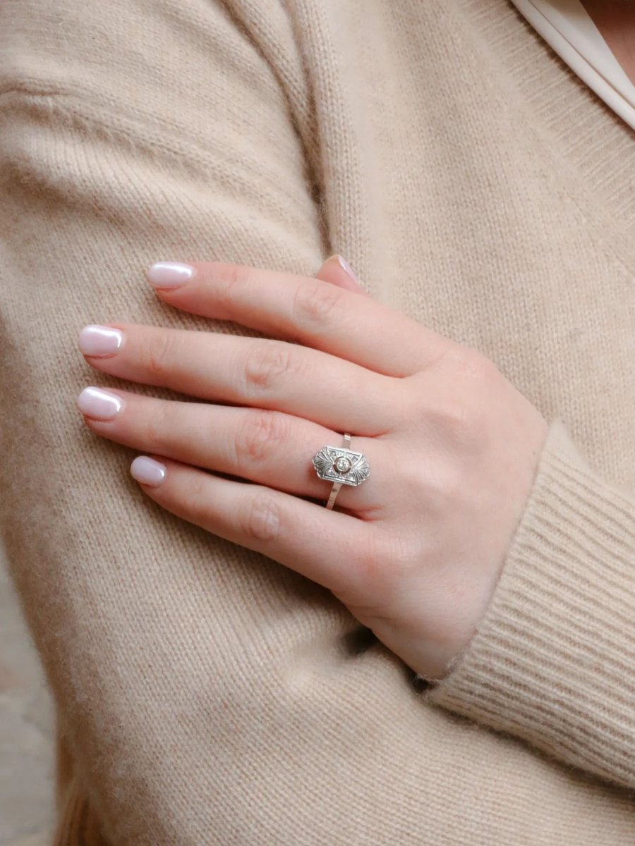 Bague Art Deco diamants or blanc - Castafiore