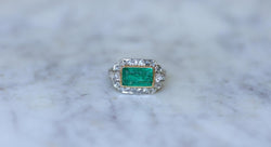 Bague Art déco Emeraude Colombienne 1.70 Cts et diamants - Castafiore