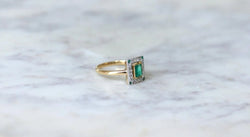 Bague Art Déco Emeraude et diamants - Castafiore