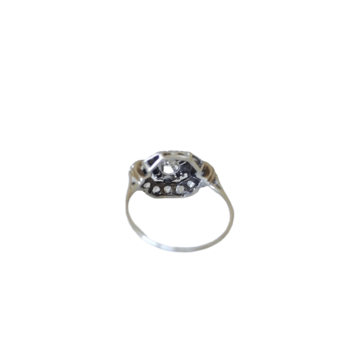 Bague Art Déco en or blanc et diamants - Castafiore
